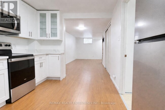 Building Photo - 818 Buttonbush Ct