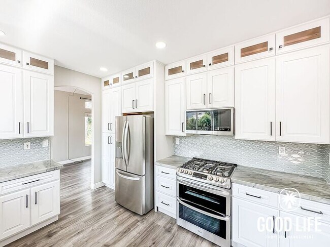 Building Photo - 1659 Prestwick Ct