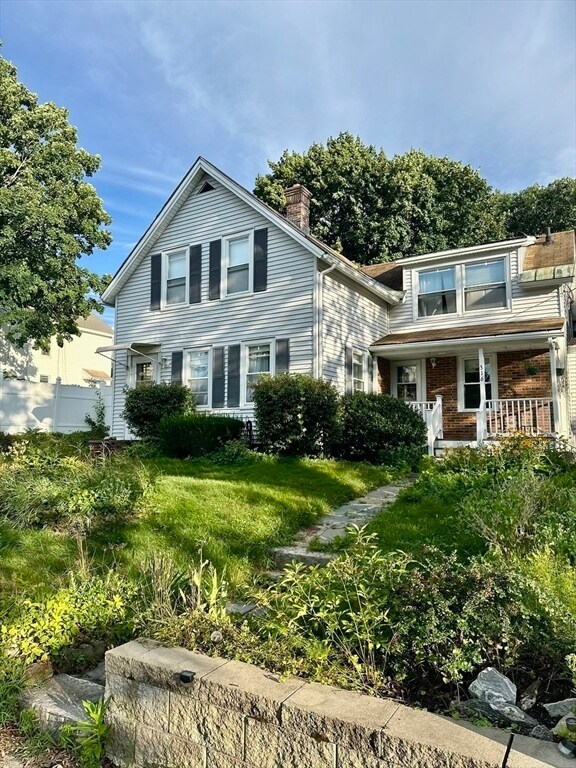 Primary Photo - 316 Front St
