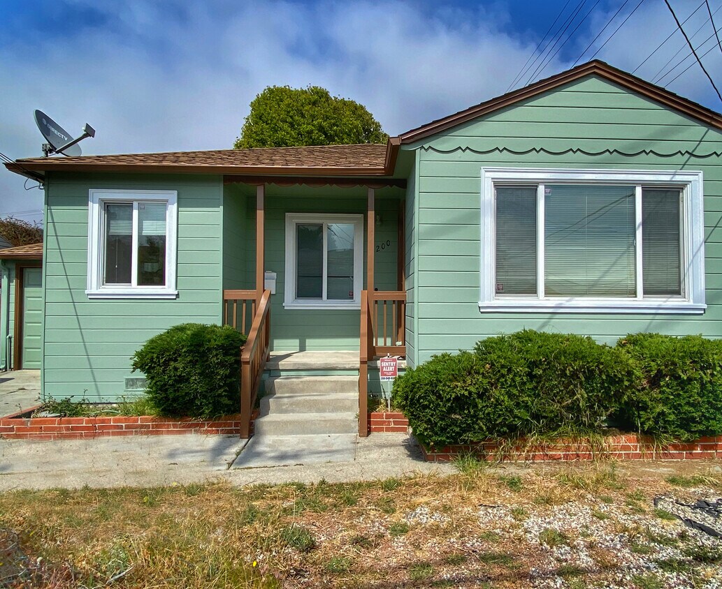 Foto principal - 1200 Elm St