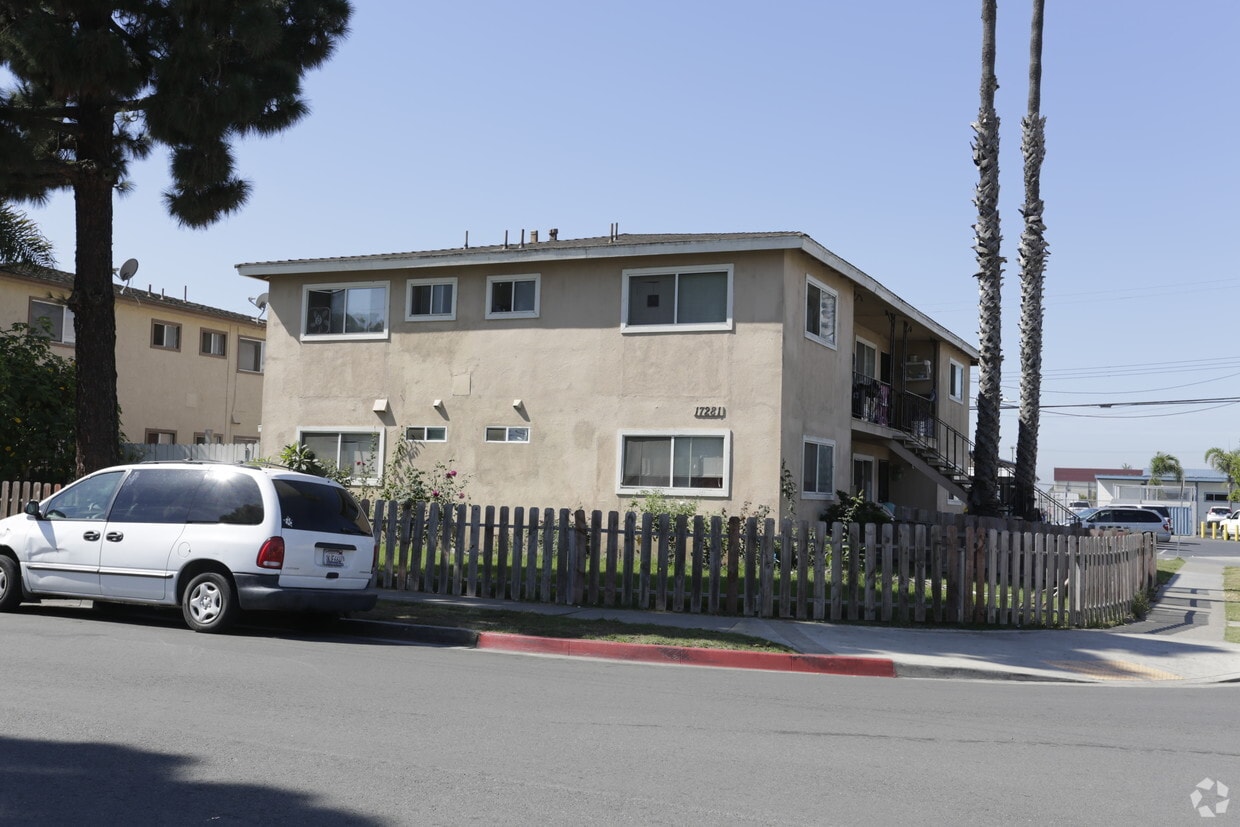 Building Photo - 17281 Koleda Ln