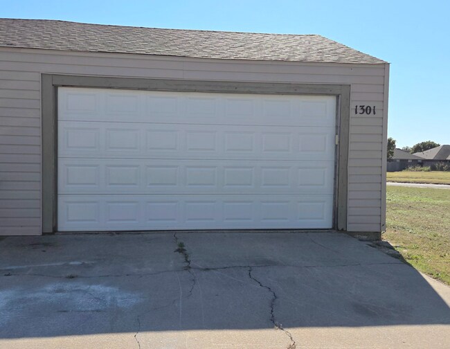 Foto del edificio - 1301 Eastgate Dr