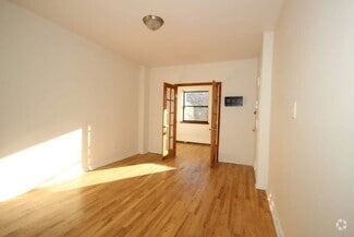 Building Photo - 4 W 130th St