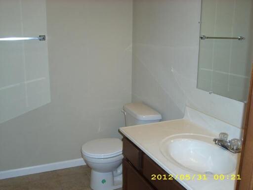 Building Photo - 1105 Ravina Dr