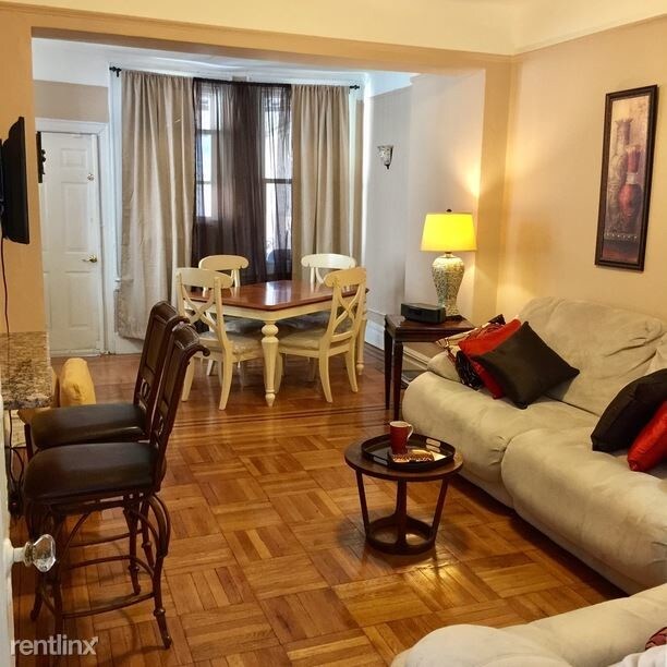 Foto del edificio - 1492 Carroll St