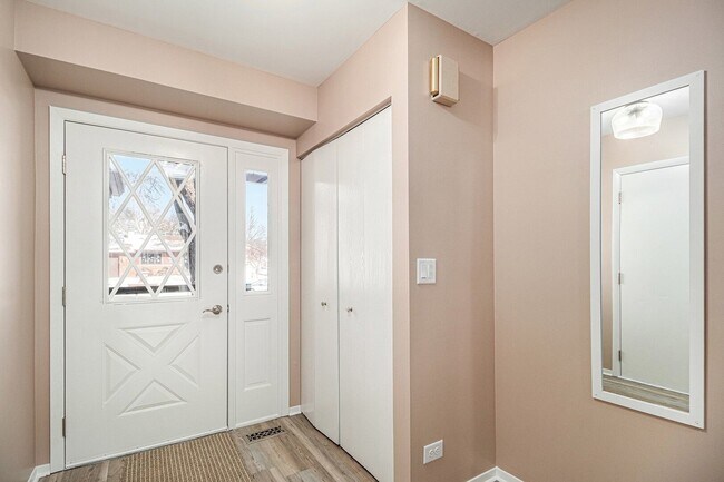 Foto del edificio - 1995 Monday Dr