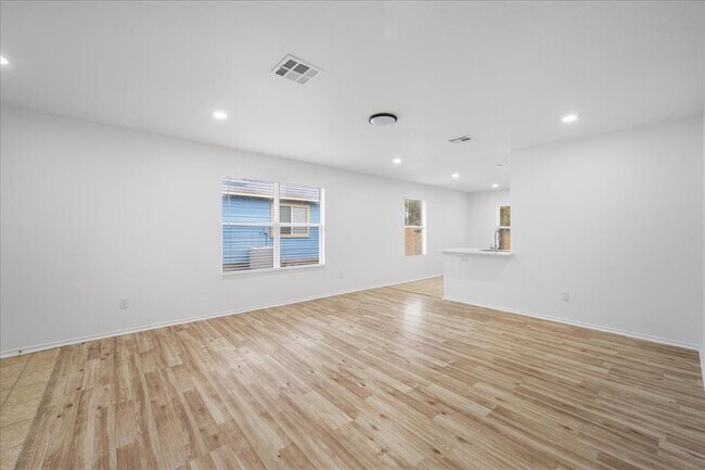 Foto del edificio - 3514 Banda Ln