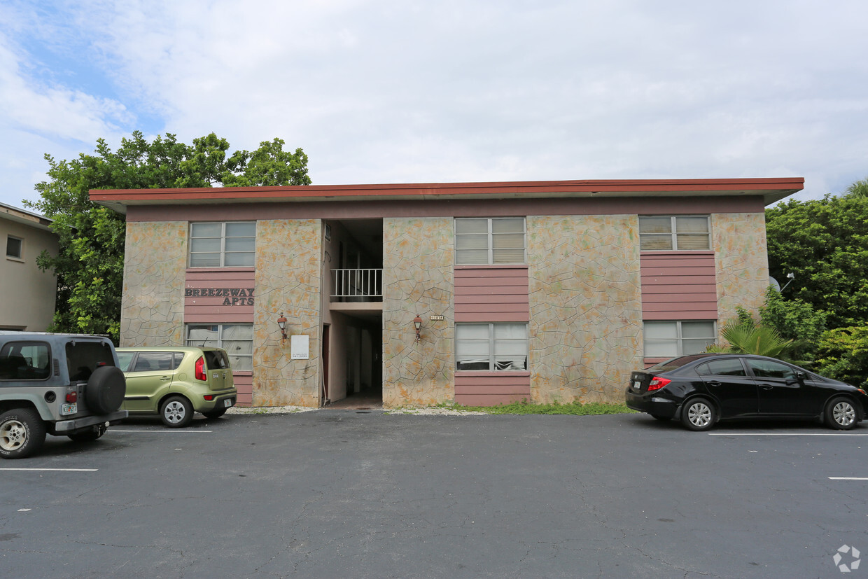 Building Photo - 11875 3rd St E