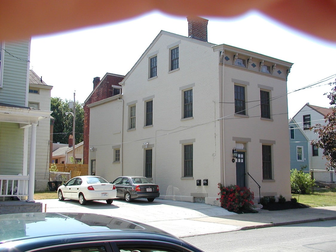 Primary Photo - 814 Philadelphia St