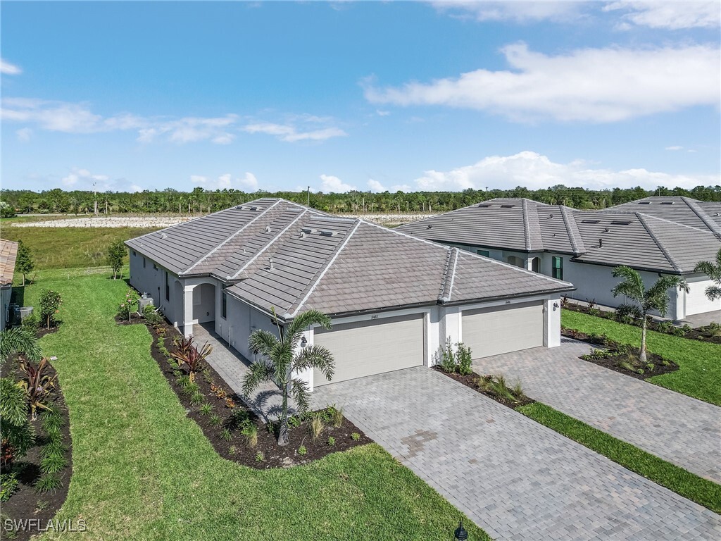 Foto principal - 19528 Hinkley Dr