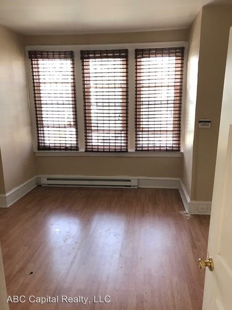 Foto principal - 5844 Pentridge St