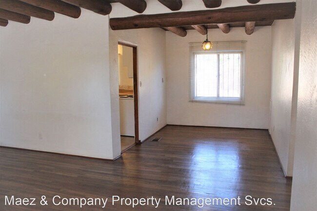 Building Photo - 2 br, 1 bath House - 1428 Santa Cruz