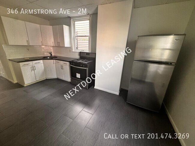 Building Photo - 346 Armstrong Ave