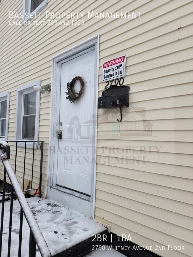 Building Photo - 2790 Whitney Ave