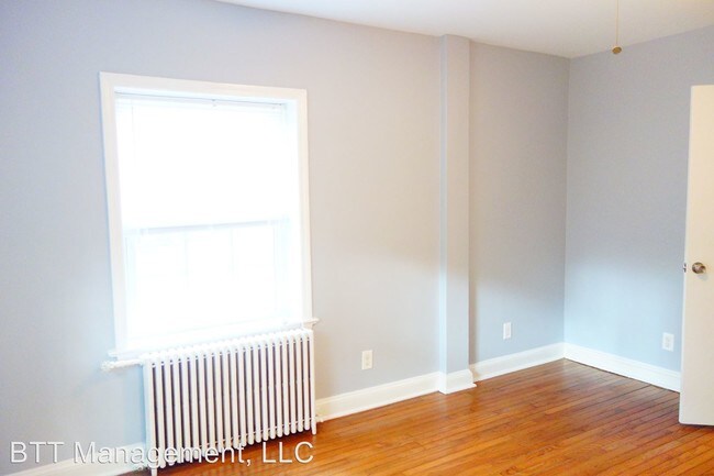 Building Photo - 311 Domer Ave