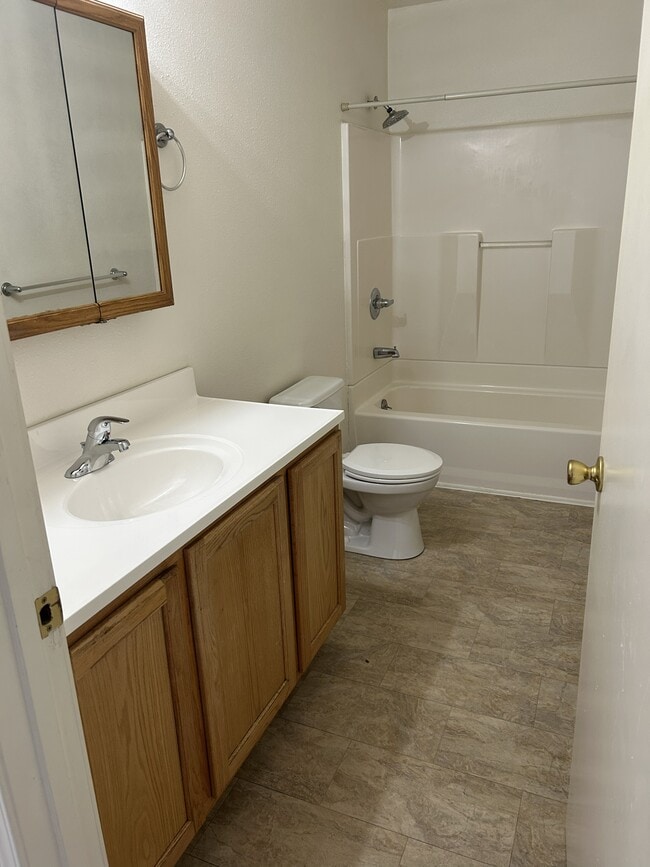 Bathroom - 3555 Old Richardson Hwy