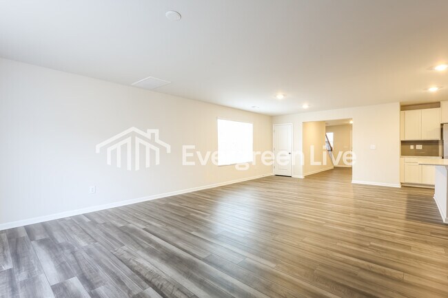 Building Photo - coming soon