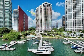 Building Photo - 1581 Brickell Ave