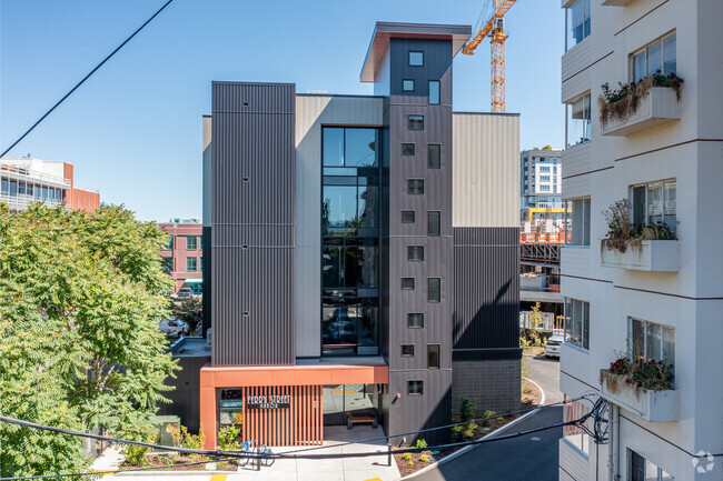 Building Photo - Ferry Street Manor