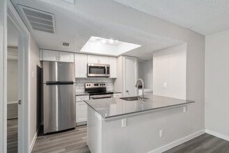 Building Photo - The Emily Apartments at North Dallas