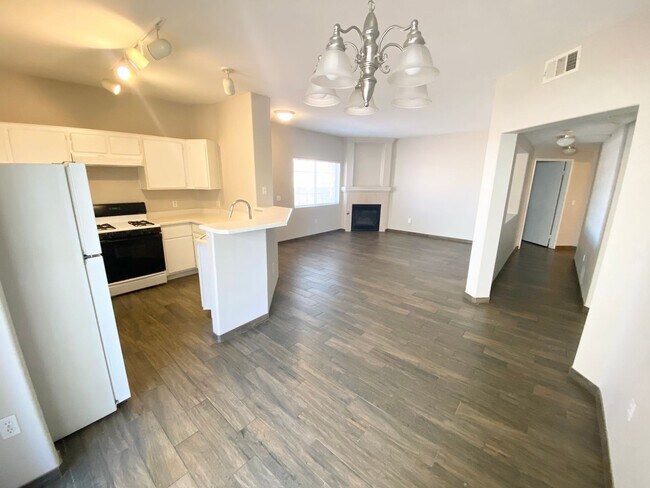 Foto del edificio - Gated Community Comfort – 2 Bed, 2 Bath Be...