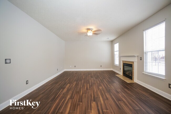 Building Photo - 3168 Woodhaven Way
