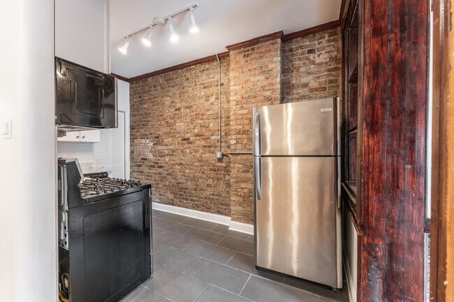 Foto del edificio - 2152 N Cleveland Ave