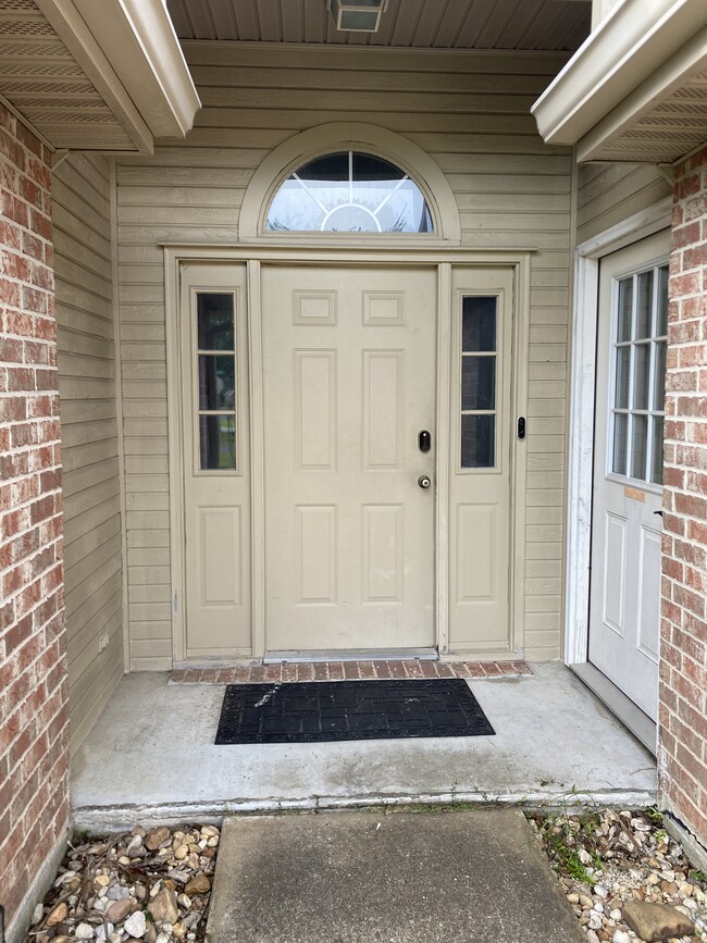 Building Photo - 309 Westpointe Cir