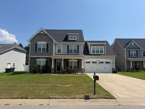 Building Photo - 3541 Castlefield Ln