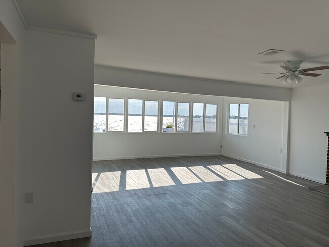 Building Photo - 47 Paul Jones Dr