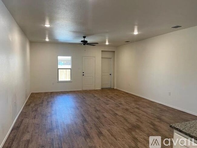 Foto del edificio - 5542 Kemper St