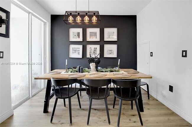 Building Photo - 4362 NW 114th Path