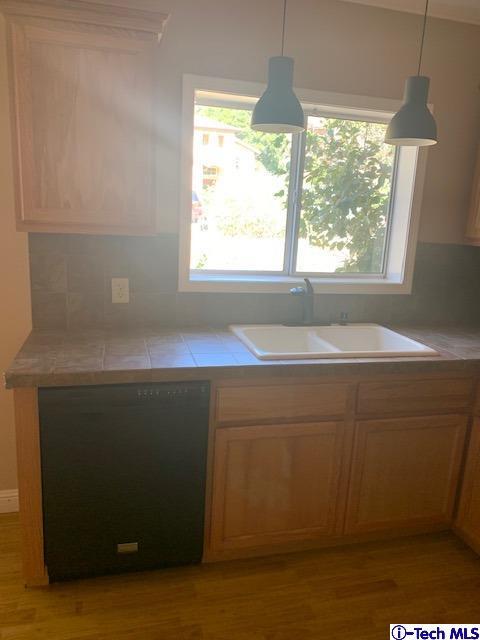 Foto del edificio - 6534 Valmont St