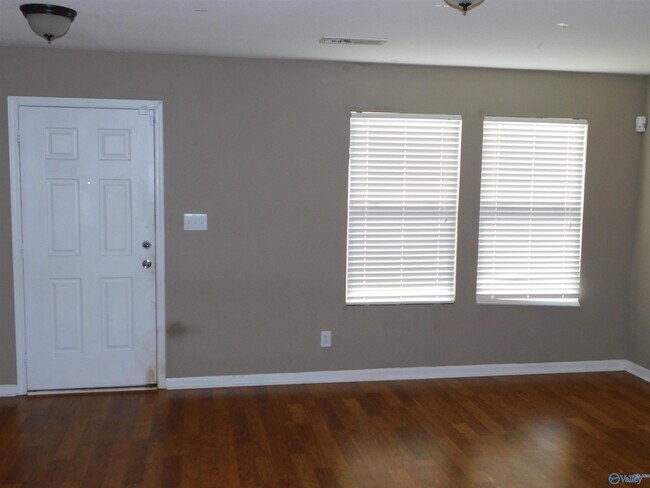 Foto del edificio - 3146 Castlecreek Dr SW