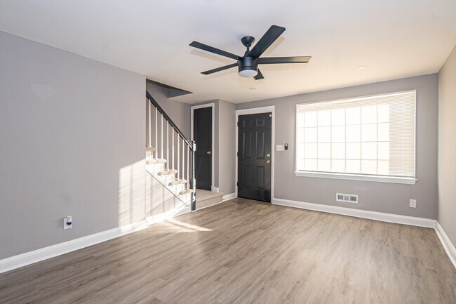 Foto del edificio - 3519 Kentucky Ave