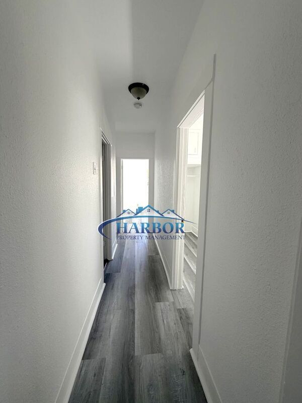 Foto del edificio - 645 W 15th St