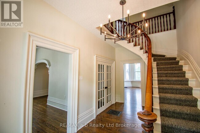 Photo du bâtiment - 66 Daly Ave