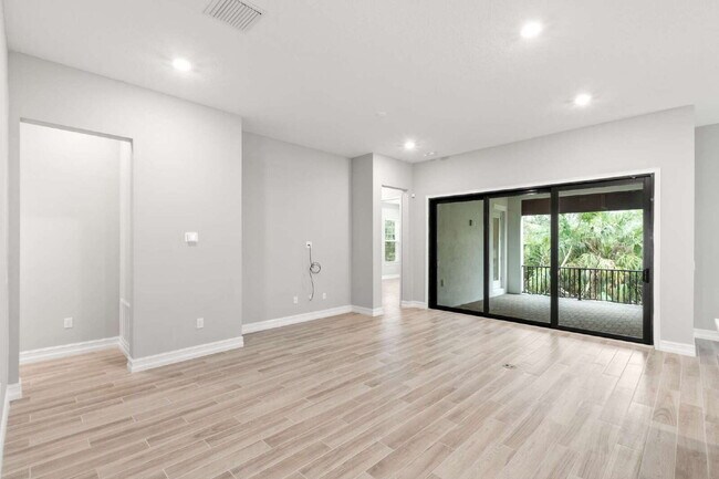 Foto del edificio - LIKE NEW Home for Rent in Antigua Cove!