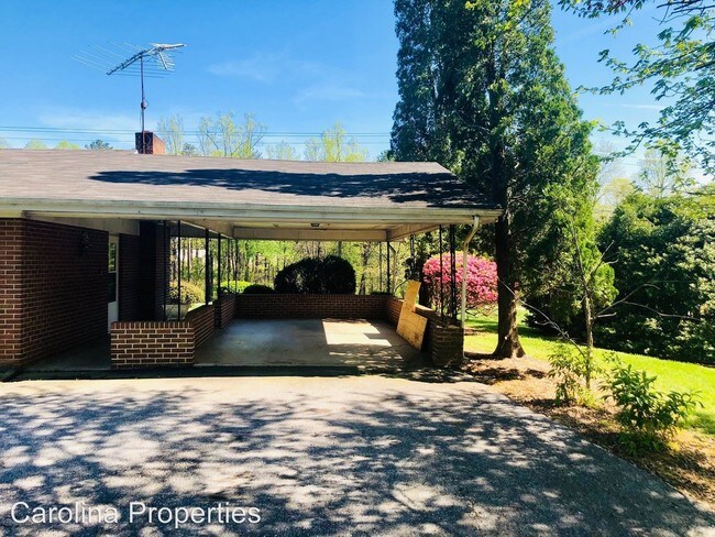 Building Photo - 3 br, 2 bath House - 2551 Elkin Hwy 268