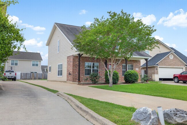Building Photo - 2610 Mandi Ct