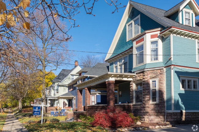 Many of the neighborhoods around downtown Grand Rapids are historical and beautiful.