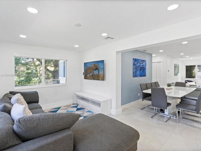 Foto del edificio - 4121 SW 54th Ct