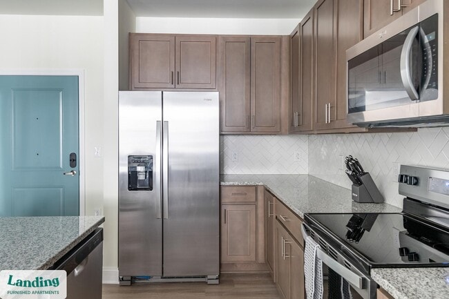 Foto del edificio - 135 Dresser Ln