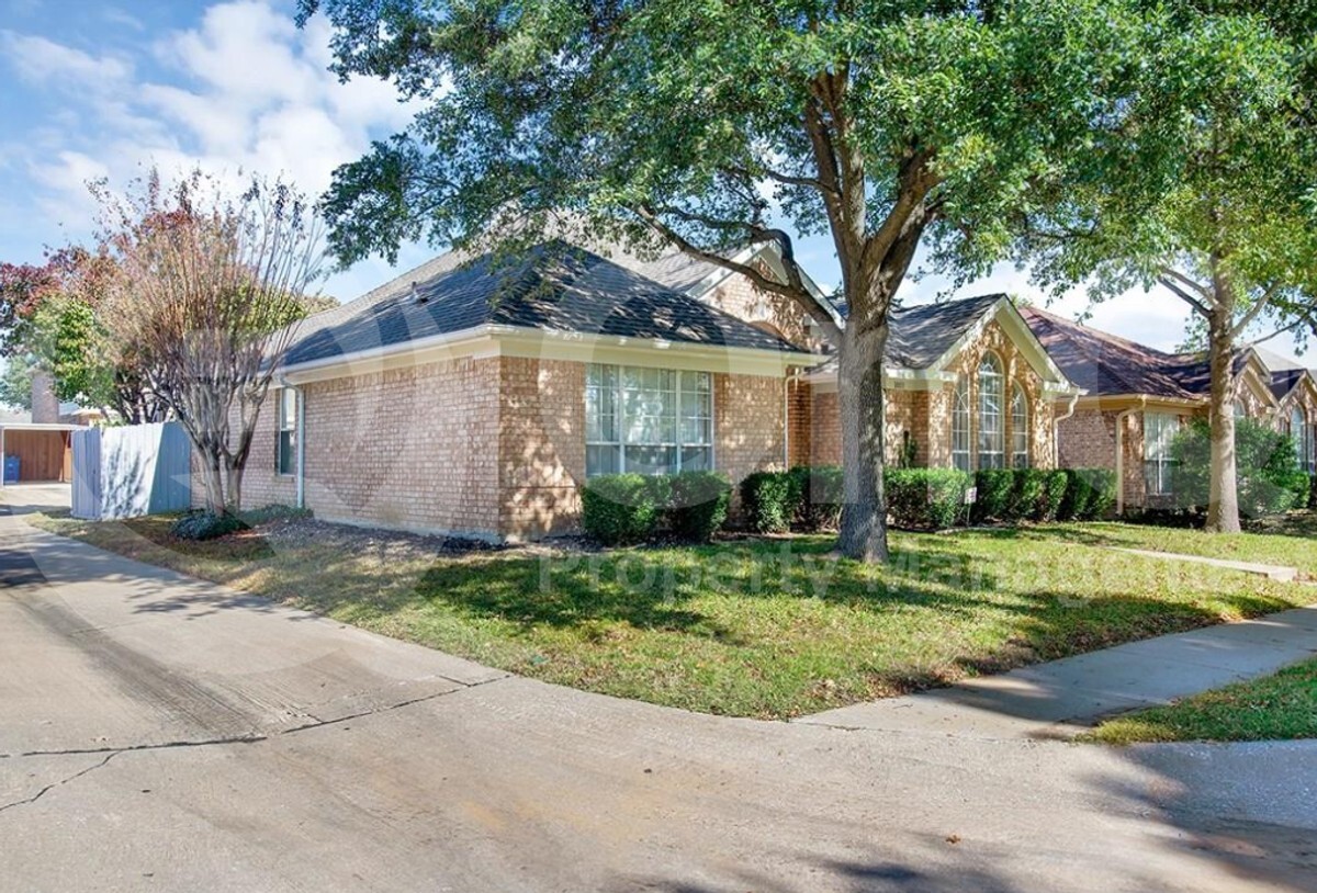 Foto del edificio - 1003 Blackwell Dr
