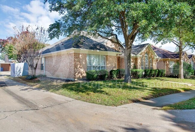 Foto del edificio - 1003 Blackwell Dr