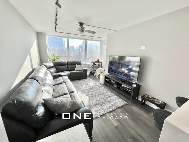 Foto del edificio - 1360 N Dearborn St