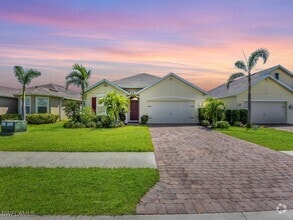 Building Photo - 3446 Acapulco Cir