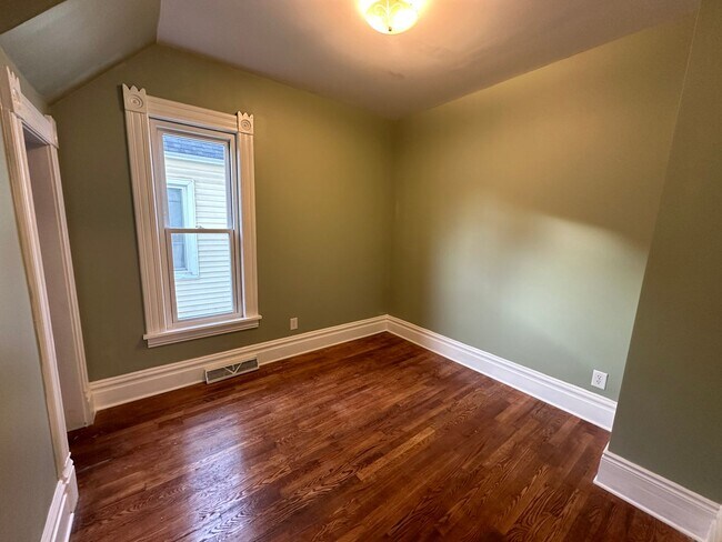 Foto del edificio - 824 Fifth NW