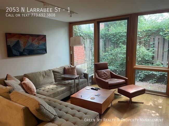 Building Photo - 2053 N Larrabee St #1