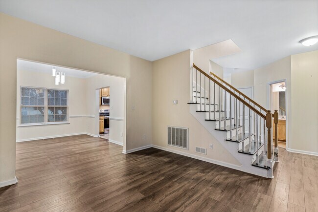 Building Photo - 1334 Big Bethel Rd